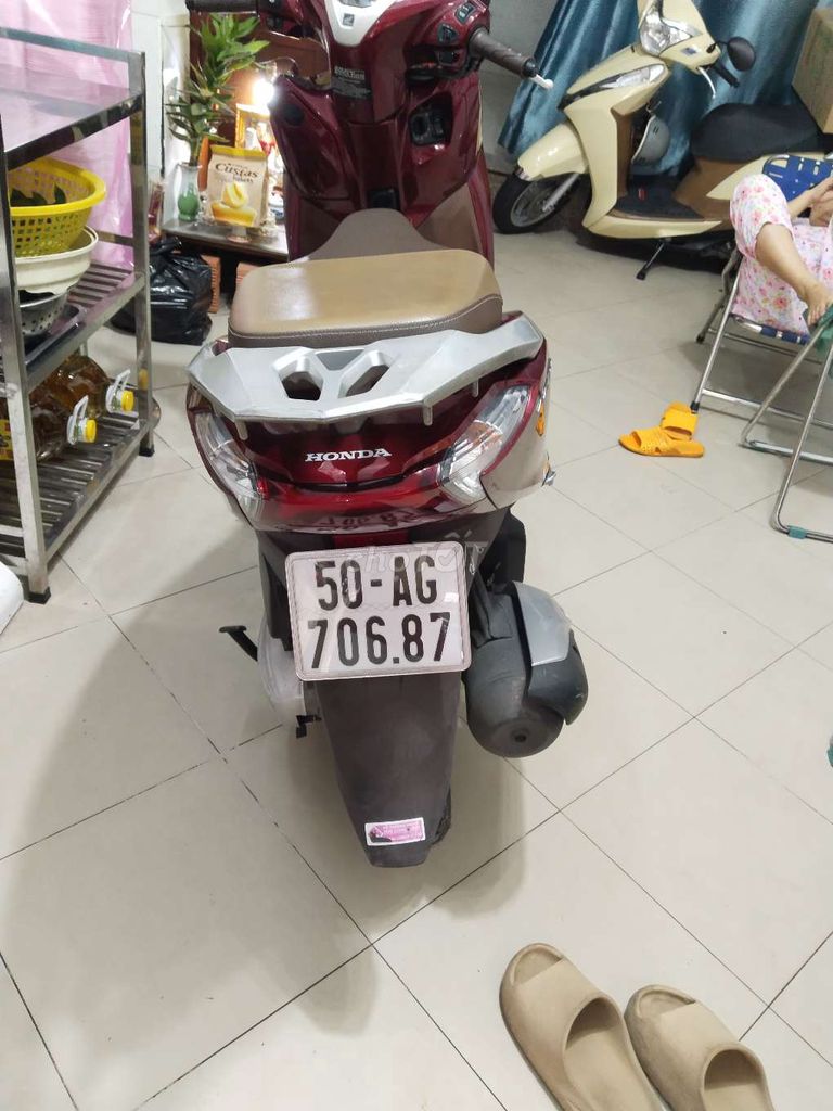 Honda Lead 125cc 2018, бордовый