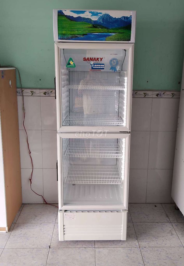 Mới 95%Tủ mát Sanaky 400lit tiết kiệm điện . Mua bán Tủ lạnh tại Thành phố Dĩ An Bình Dương được đăng bởi DUY ANH hình 1