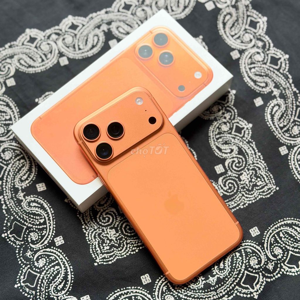 iPhone 17 Pro Max 256 Zp/a sạc 4 lần bh 6/8/2027. Mua bán Điện thoại tại Quận Hoàng Mai Hà Nội được đăng bởi Hoàng Longg hình 1