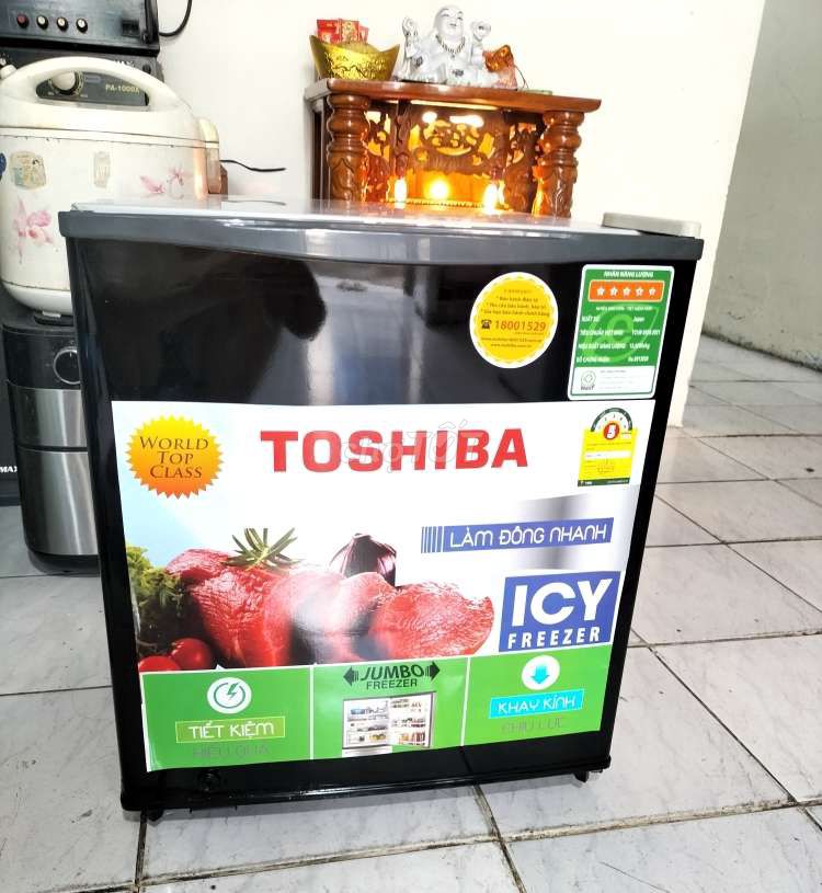 Tủ lạnh Toshiba mini 50lit làm lạnh nhanh