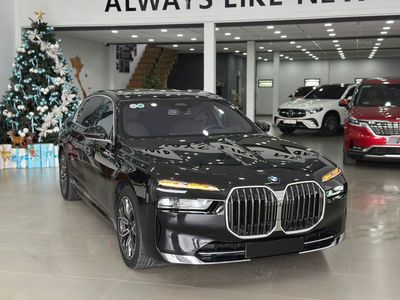 BMW 735 PURE EXCELLENCE MODEL 2024 NHẬP- XUẤT HD