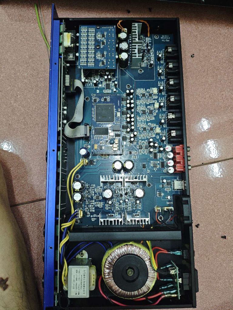 Vang số BF audio K7 x8. Mua bán Tivi, Âm thanh tại Thành phố Bến Tre Bến Tre được đăng bởi vô danh hình 1
