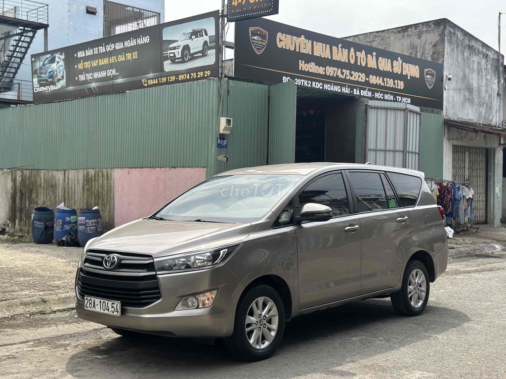 Toyota Innova 2020 2.0E - 80000 km