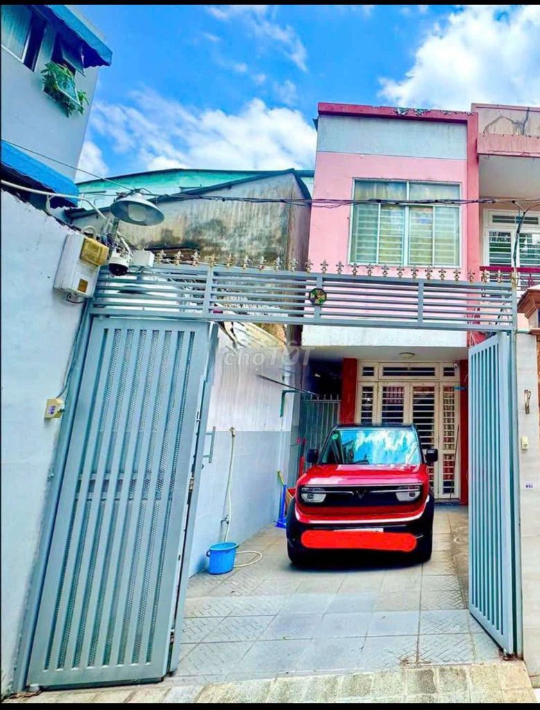 Аренда · 4 комн. · 84 м² · Quận Bình Thạnh, ул. Đường Bạch Đằng