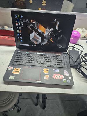 Laptop dell 7559 ram 16gb,sdd128gb,hdd1tb