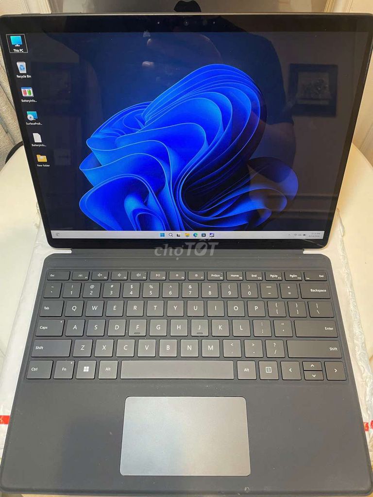 Surface Pro 9 i5 1235u 16GB 256gb giá tốt. Mua bán Laptop tại Thành phố Thủ Đức Tp Hồ Chí Minh được đăng bởi THLaptop hình 1