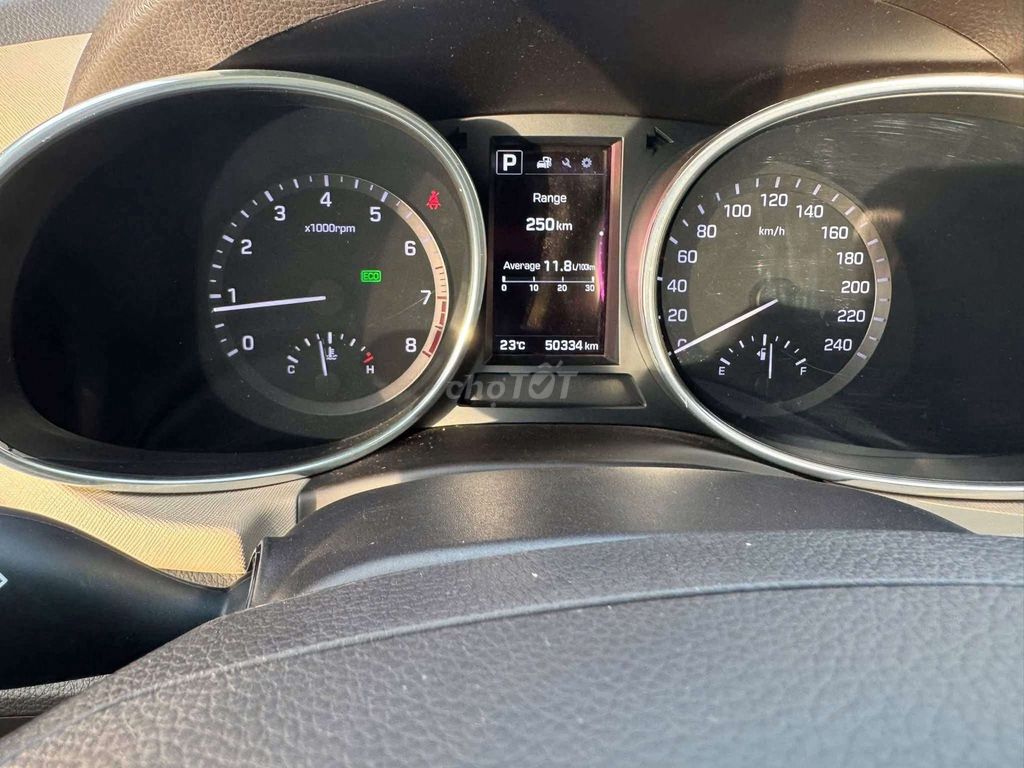 Hyundai Santa Fe 2018 Xăng 50.000 km Trắng. Mua bán Ô tô tại Thành phố Biên Hòa Đồng Nai được đăng bởi Đặng Lê Nhựt Trường hình 4