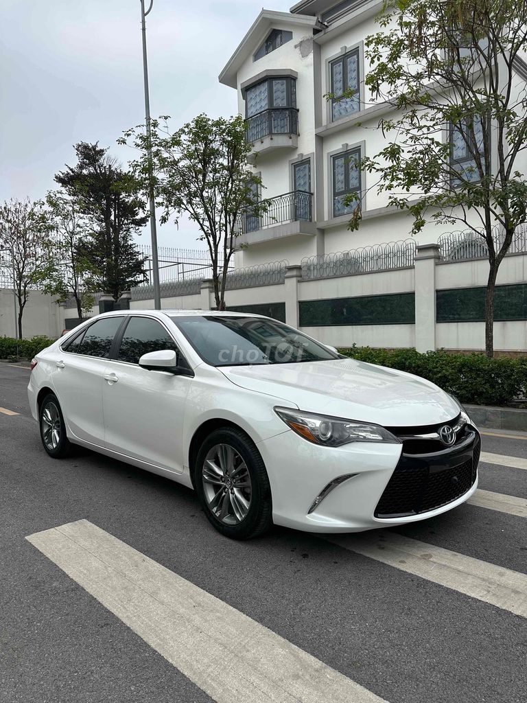 Toyota Camry 2015 SE nhập Mỹ. Mua bán Ô tô tại Quận Hà Đông Hà Nội được đăng bởi TIẾN QUÂN CAR hình 3