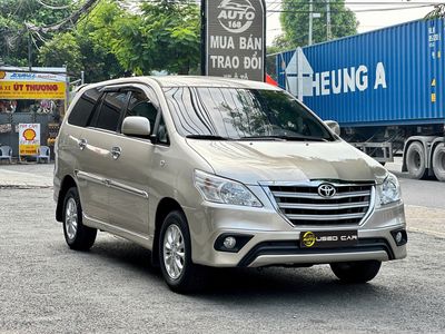 Toyota Innova 2014