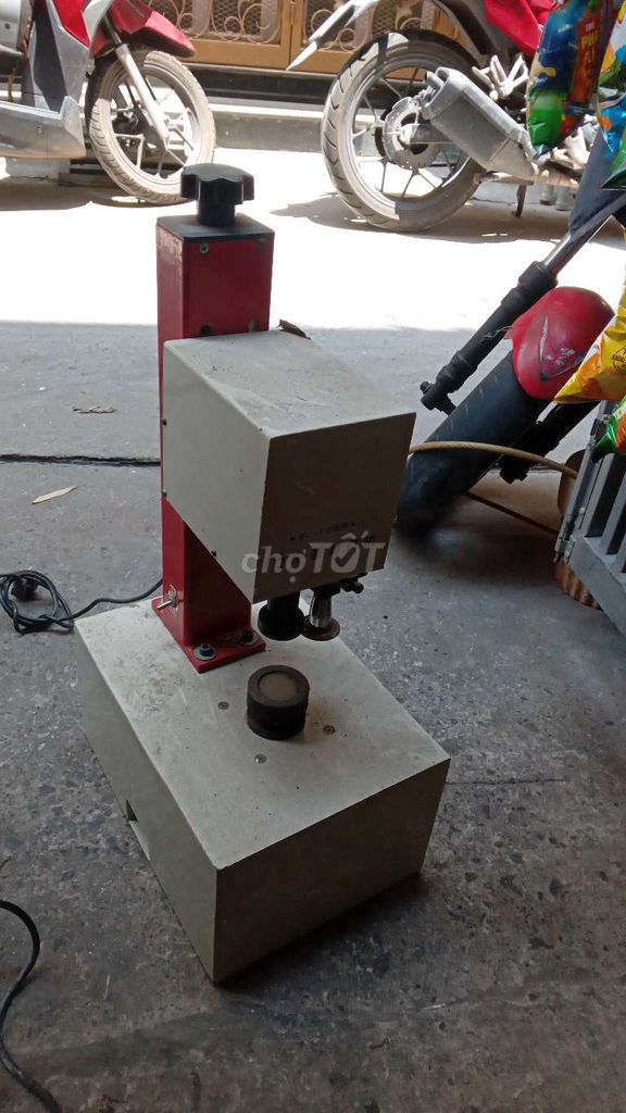 Máy đóng nắp chai. Mua bán Đồ chuyên dụng, Giống nuôi trồng tại Quận 1 Tp Hồ Chí Minh được đăng bởi Chanh Nguyen hình 1