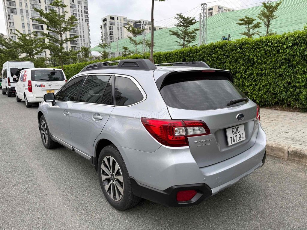 Subaru Outback 2016 Siêu cọp 4 vạn KM. Mua bán Ô tô tại Quận 12 Tp Hồ Chí Minh được đăng bởi A Quý hình 11