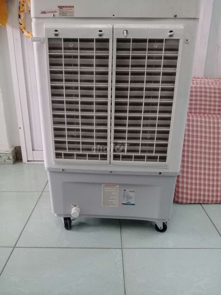 Quạt điều hoà Sunhouse SHD7734 màu trắng 30L, 150W