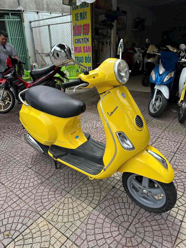 Piaggio Vespa LX 2010 zin đep vĩnh long. Mua bán Xe máy tại Thành phố Vĩnh Long Vĩnh Long được đăng bởi xe máy Tùng Beo hình 9