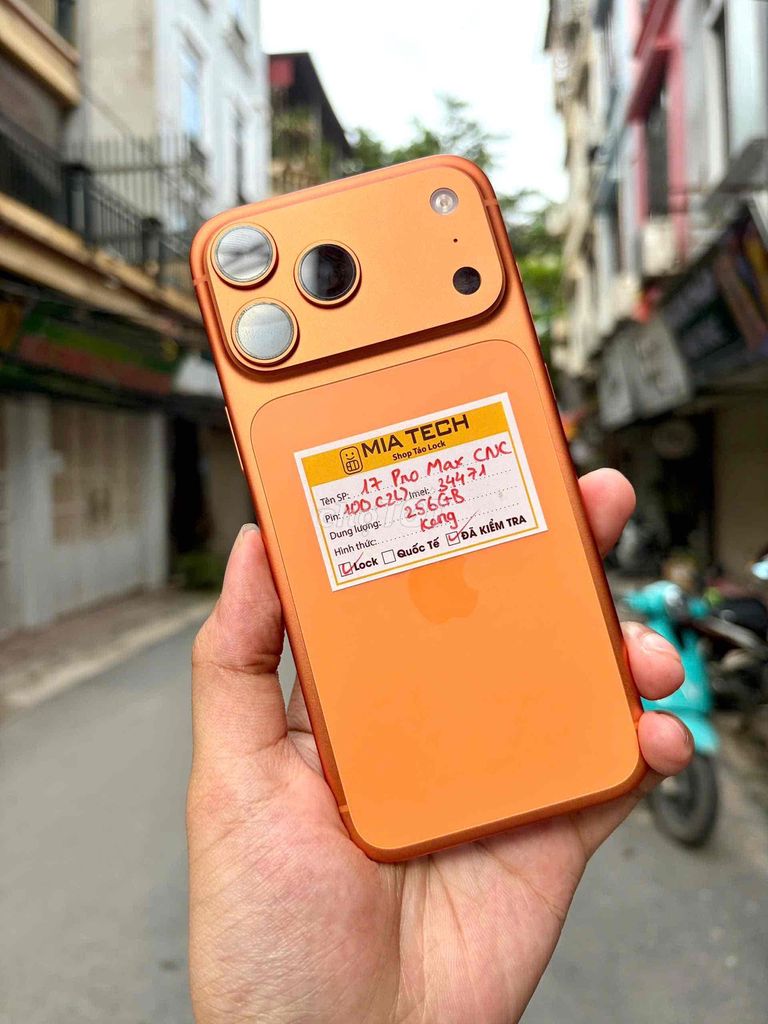 Apple iPhone 17 Pro Max 256GB Cam 2 SIM. Mua bán Điện thoại tại Quận Ba Đình Hà Nội được đăng bởi Huy Trần hình 1