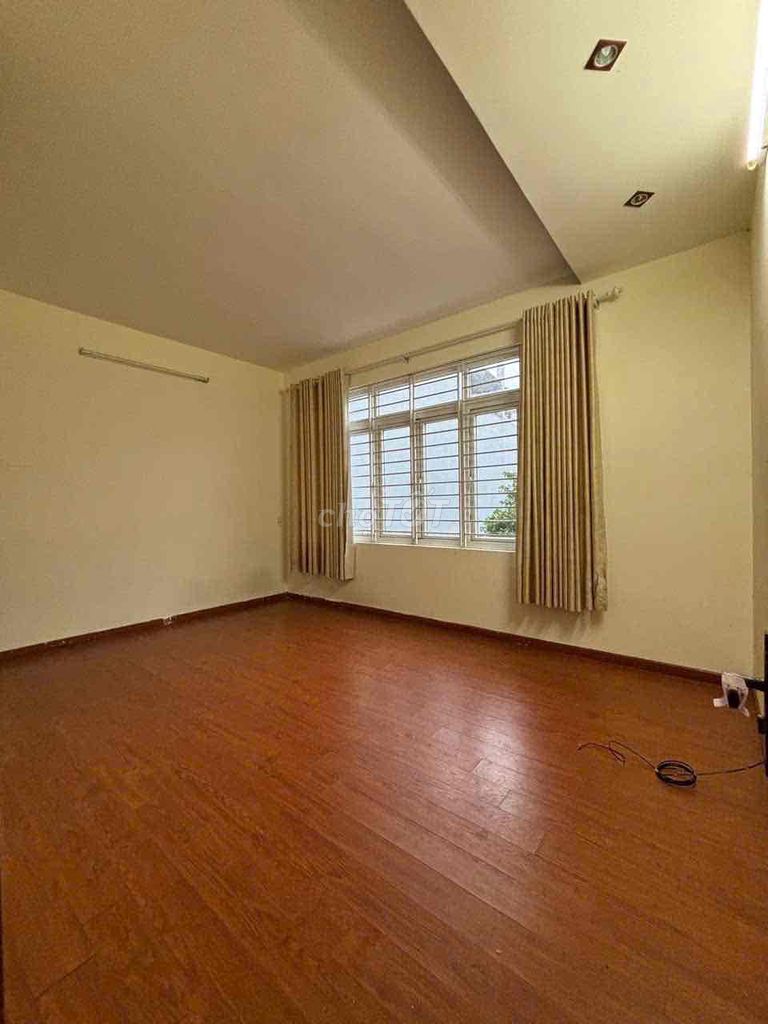 3-storey house near Duy Tân University and Nguyễn Văn Linh — photo 10