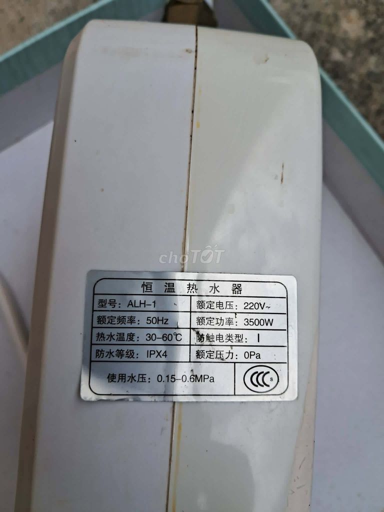 Máy nước nóng Ariston ALH-1 Trắng 3500W. Mua bán Thiết bị vệ sinh, nhà tắm tại Quận 5 Tp Hồ Chí Minh được đăng bởi Hội Đồ Điện Tử hình 1