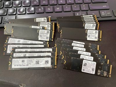 ổ cứng SSD Nvme 512GB Samsung Western new tháo máy. Mua bán Linh kiện (RAM, Card...) tại Thành phố Biên Hòa Đồng Nai được đăng bởi thanh