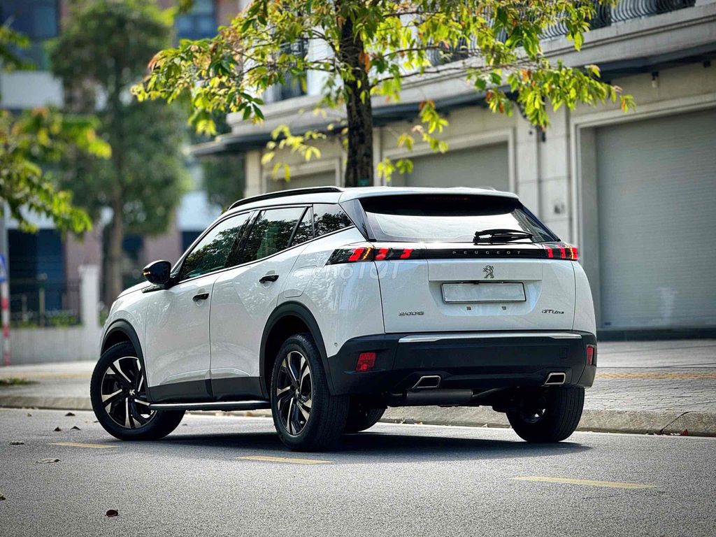 Peugeot 2008 GTline - trắng siêu đẹp siêu cá tính. Mua bán Ô tô tại Quận Cầu Giấy Hà Nội được đăng bởi Thái Hoàng Long Auto hình 4