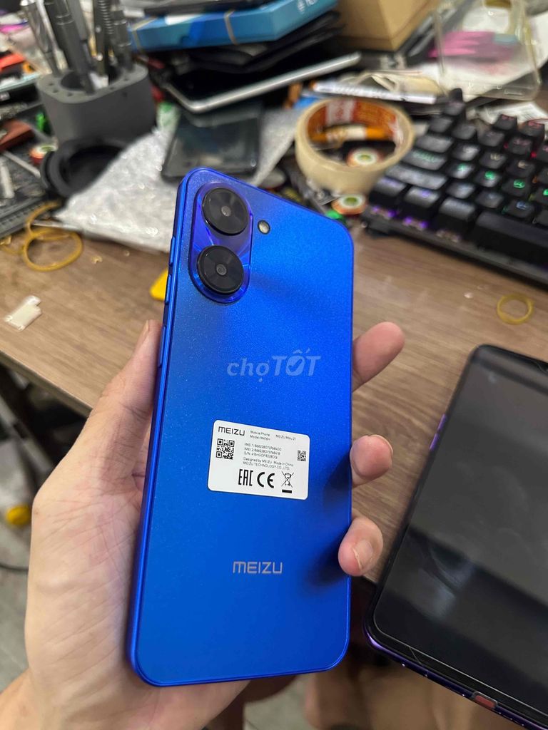 Meizu mblue Xanh 99% như mới. Mua bán Điện thoại tại Quận Thanh Khê Đà Nẵng được đăng bởi Dương khánh alo 04HHT hình 1