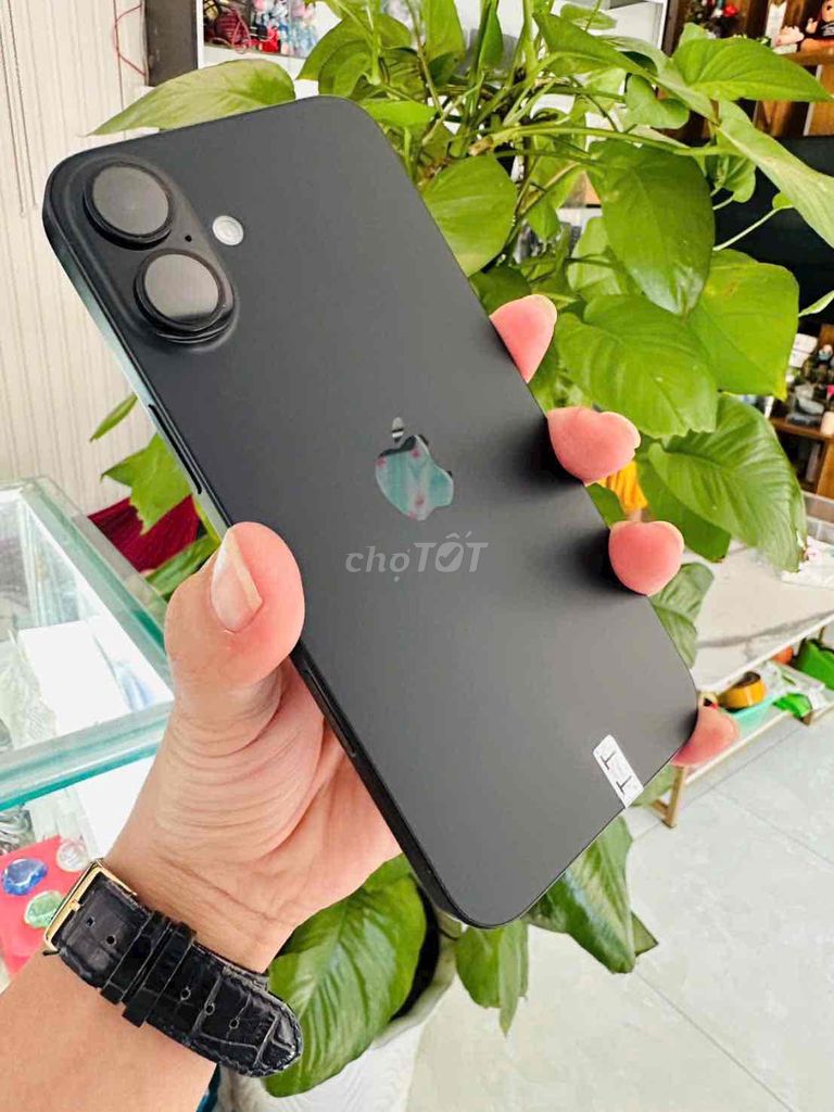 iphone 16 Plus 128G Quốc tế Mỹ pin100% xạc69lần99%. Mua bán Điện thoại tại Thành phố Biên Hòa Đồng Nai được đăng bởi Oanh Hoang hình 1