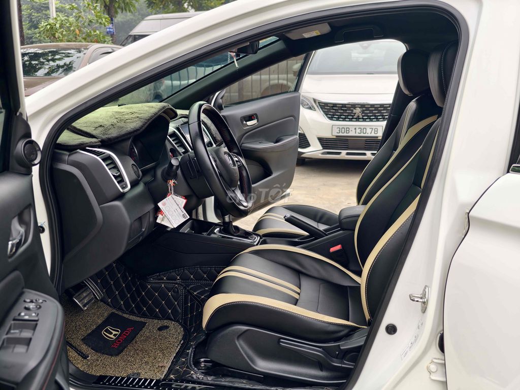 Honda City 2022 RS màu trắng. Mua bán Ô tô tại Quận Long Biên Hà Nội được đăng bởi BON AUTO hình 6