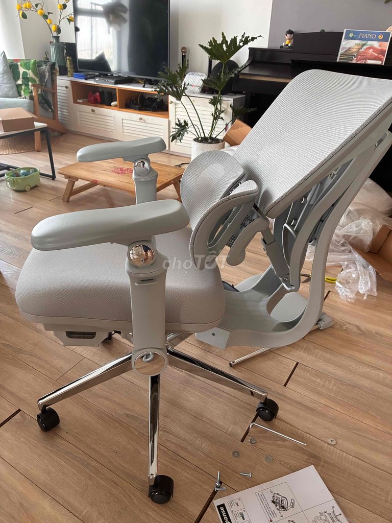 Ghế công thái học Xpanse Xám. Mua bán Bàn ghế tại Thành phố Nam Định Nam Định được đăng bởi Hoang Long hình 1
