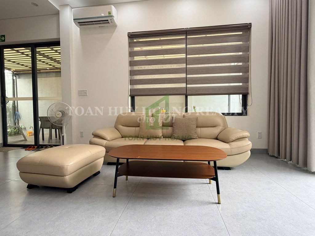 Аренда · 4 комн. · 230 м² · Quận Sơn Trà, ул. Đường Phan Bá Vành