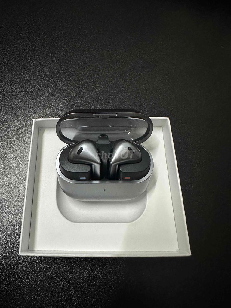 Tai nghe Samsung Galaxy Buds3 Bạc xám. Mua bán Tivi, Âm thanh tại Quận Gò Vấp Tp Hồ Chí Minh được đăng bởi Thanh Thanh hình 1