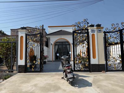 nhà hẻm trần phú gần chợ long Hải 2 tỷ 250 triệu, hậu dài, thỗ cư hết