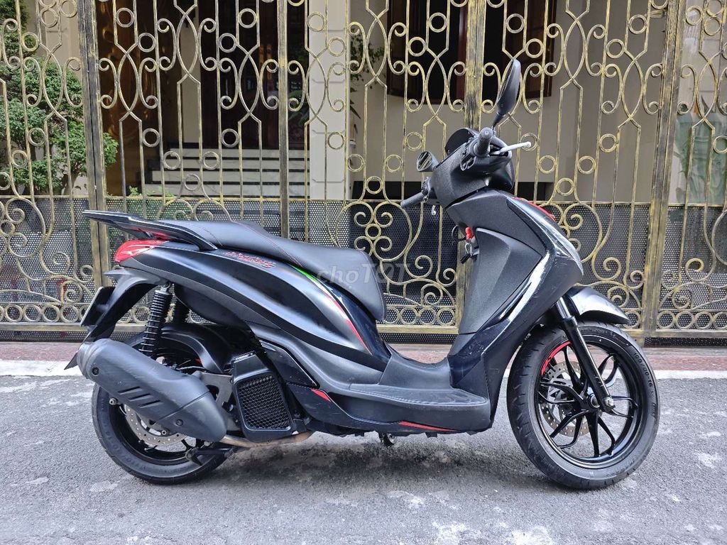 Medley S Sporty 2021 tiền nào của đó