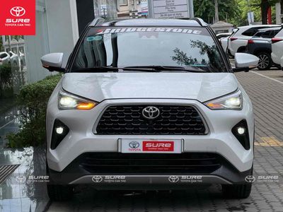 Toyota Yaris Cross 2024 trắng nóc đen odo 23.000Km