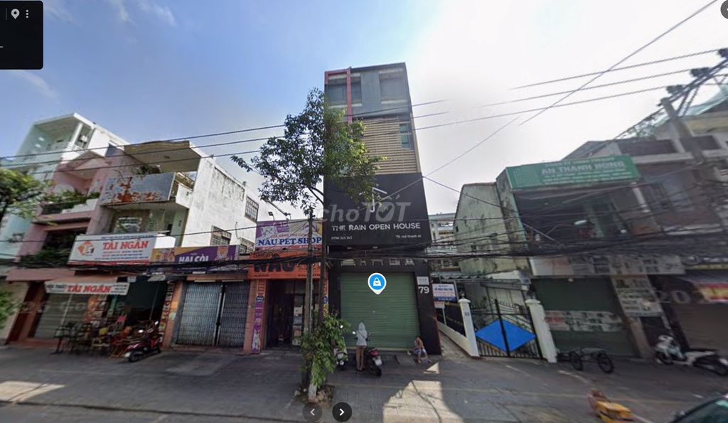 Four-storey building with 8 m frontage on Núi Thành — photo 2