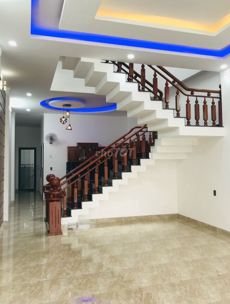 💥Nhà Mê, TC 5*22m,đg Nguyễn Thị Minh Khai,Kinh Doanh Tốt,gần chợ