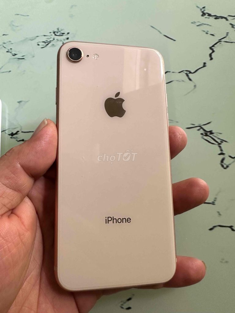 Apple iPhone 8 quốc tế vân tay nhay. Mua bán Điện thoại tại Thành phố Dĩ An Bình Dương được đăng bởi văn huê hình 1
