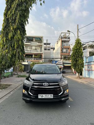 TOYOTA INNOVA 2.0G VENTURER 2018,màu đen,sốtự động