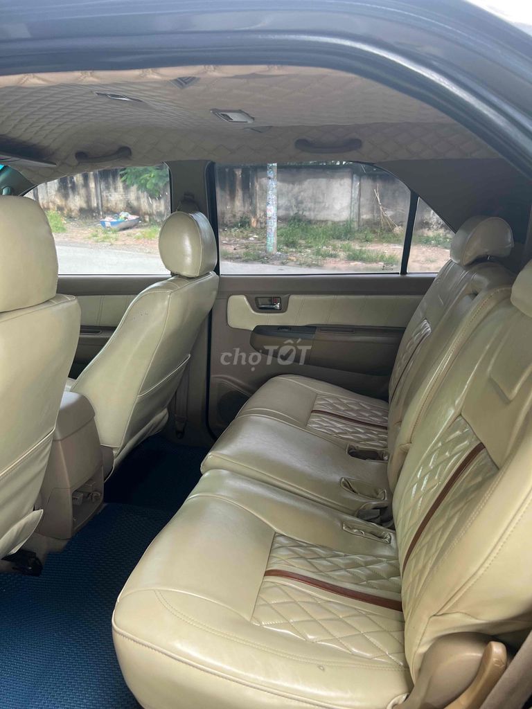Toyota Fortuner 2010 2.5G - 180000 km. Mua bán Ô tô tại Thành phố Biên Hòa Đồng Nai được đăng bởi mr ninh hình 7