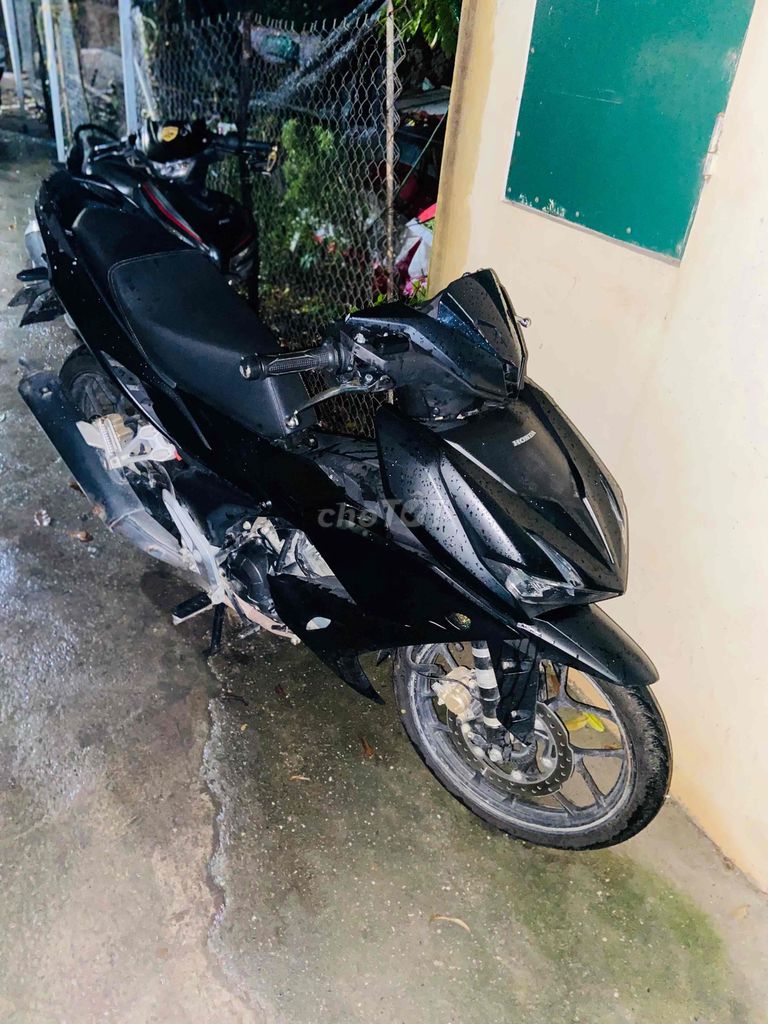 Honda Winner X Đen Đã qua sử dụng. Mua bán Xe máy tại Thị xã Duy Tiên Hà Nam được đăng bởi Nguyễn Bình hình 1