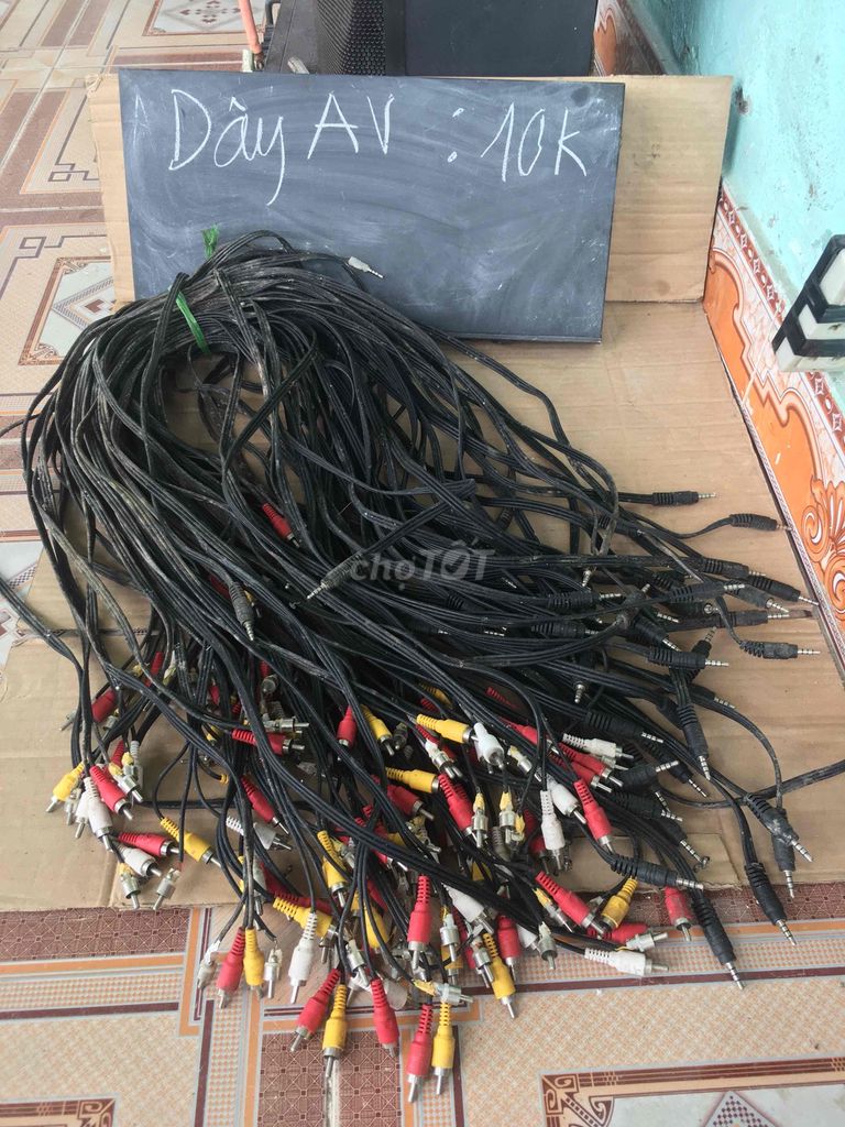 Dây AV 3.5mm RCA Đồng Đen. Mua bán Tivi, Âm thanh tại Thị xã Duy Tiên Hà Nam được đăng bởi hinh dieu linh hình 1
