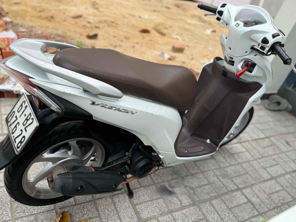 Honda Vision 2019 Trắng. Mua bán Xe máy tại Thành phố Thủ Dầu Một Bình Dương được đăng bởi hien pham hình 3