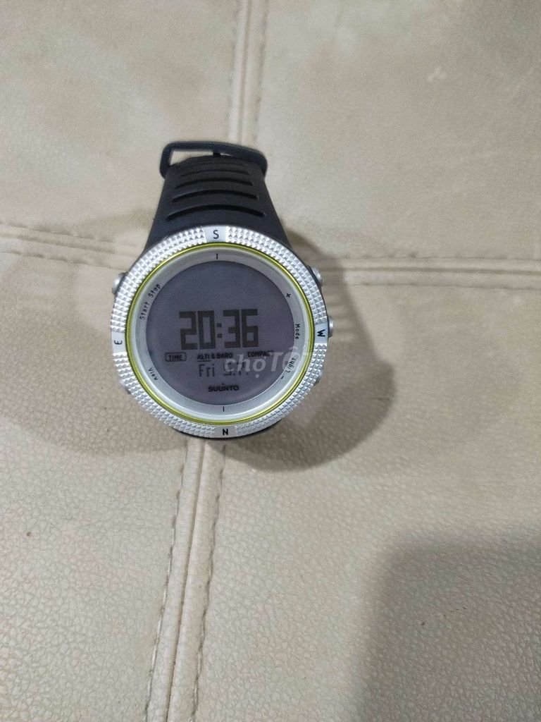 Suunto core light.