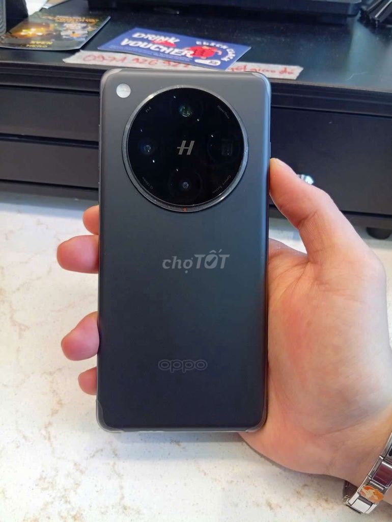 Oppo Find X8 Pro 16GB 512GB Đen. Mua bán Điện thoại tại Quận Bình Thạnh Tp Hồ Chí Minh được đăng bởi Trí Minh hình 1
