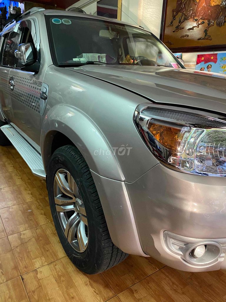 Ford Everest 2012 xe nhà ít sử dụng không chạy DV. Mua bán Ô tô tại Quận 10 Tp Hồ Chí Minh được đăng bởi Lê Kim Du hình 2
