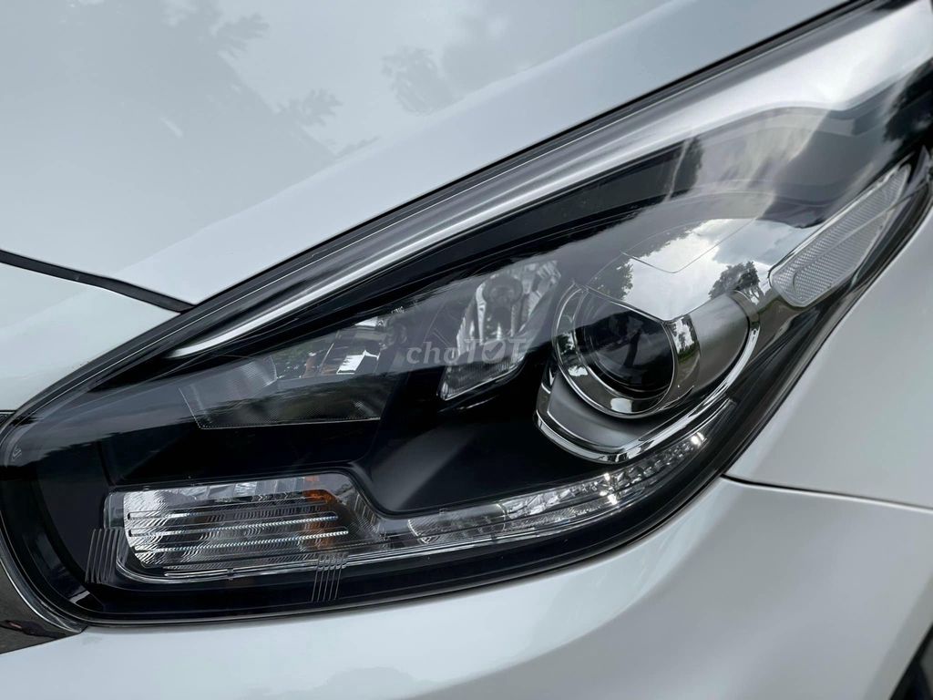 Kia Rondo 2019 số sàn màu trắng. Mua bán Ô tô tại Quận Gò Vấp Tp Hồ Chí Minh được đăng bởi Xuân Trường hình 3