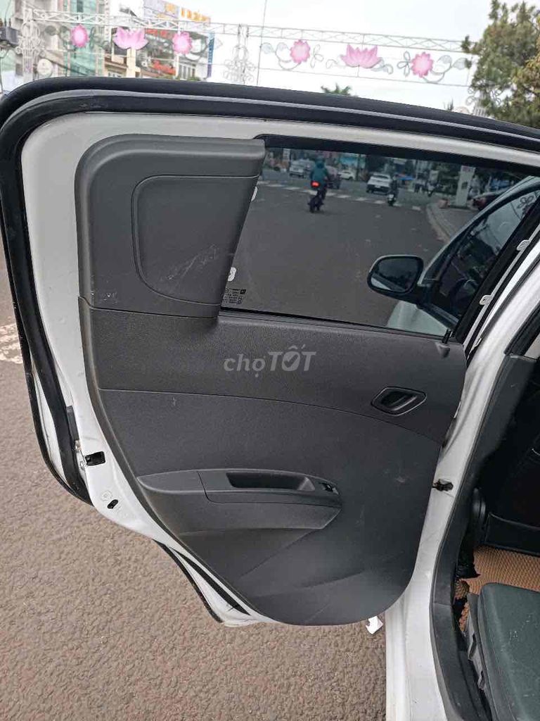 Chevrolet Spark Van 2017 Trắng. Mua bán Ô tô tại Thành phố Buôn Ma Thuột Đắk Lắk được đăng bởi NGỌC TÍN hình 8