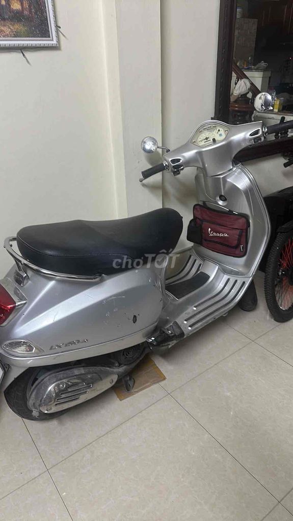 Bán xe LX 150 ie nhập Ý. Mua bán Xe máy tại Quận Hoàng Mai Hà Nội được đăng bởi Tiến hình 2