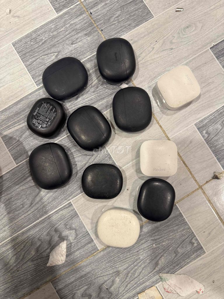 Tai nghe Bluetooth lộn xộn các hãng - 5 cái 100k. Mua bán Tivi, Âm thanh tại Quận Bình Thạnh Tp Hồ Chí Minh được đăng bởi oanh nguyen hình 1