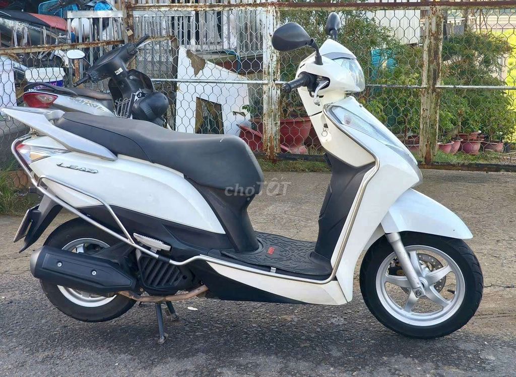 Honda Lead 125 nguyên zin máy ngon xe đẹp.. Mua bán Xe máy tại Thành phố Đà Lạt Lâm Đồng được đăng bởi Khả Hân hình 6