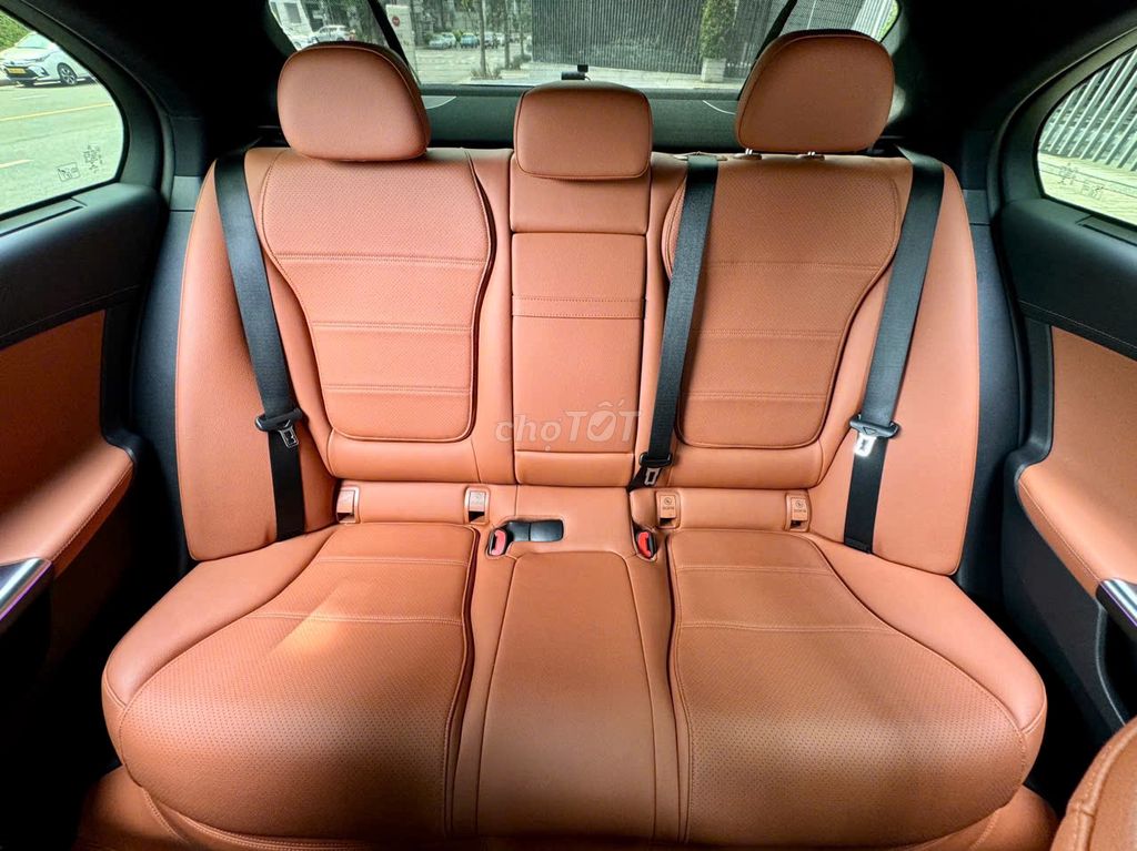 Mercedes Benz C200 Plus 2022 - 15000 km. Mua bán Ô tô tại Quận 1 Tp Hồ Chí Minh được đăng bởi Nguyễn Đang Quế hình 13