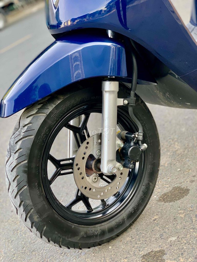 VinFast Evo 200 2022 – Đã Mua Pin – BSTP – Xe Đẹp. Mua bán Xe điện tại Thành phố Thủ Đức Tp Hồ Chí Minh được đăng bởi iMotorbike Khương Phan hình 6