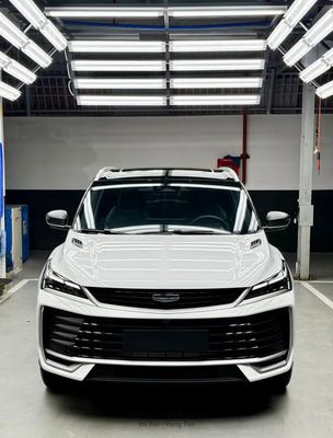 Geely Coolray Executive Trắng Tự động 1.5L